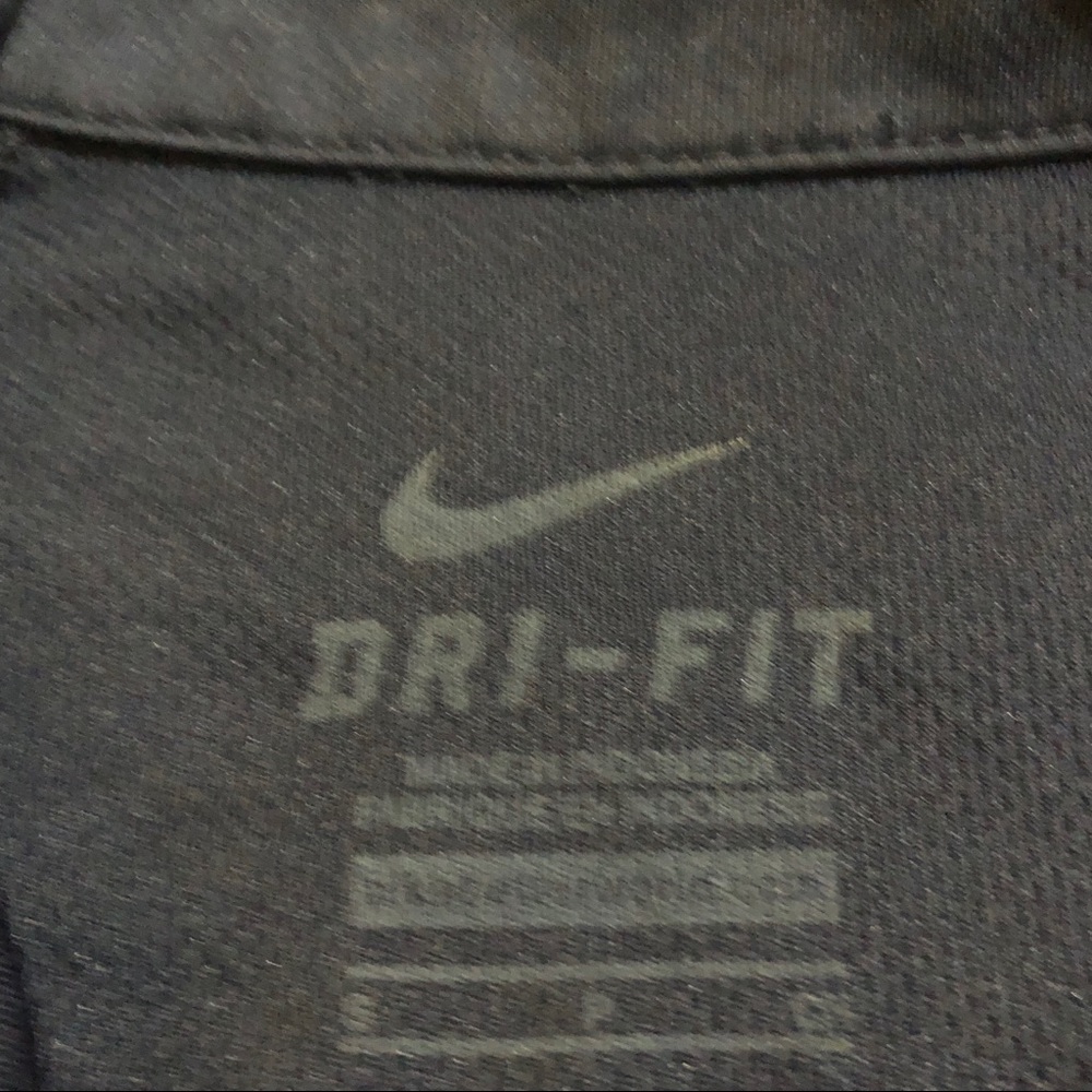 Nike Polo Shirt - Picture 4 of 5